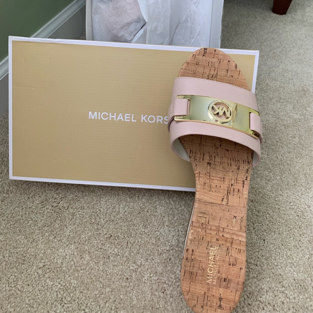 Michael Kors Ladies Warren Pink Cork Platform Slides - Brand New - Size 9.5